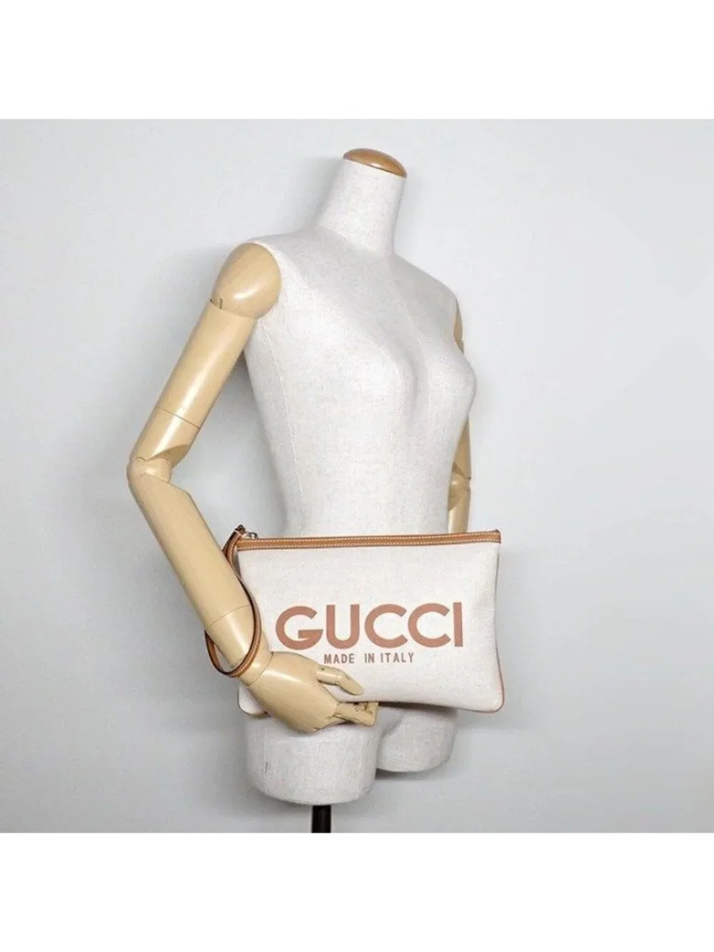Gucci Clutch Logo Facul Beige Brown Cotton Linen